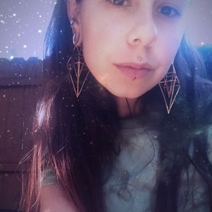 Meet your Posher, Allyson